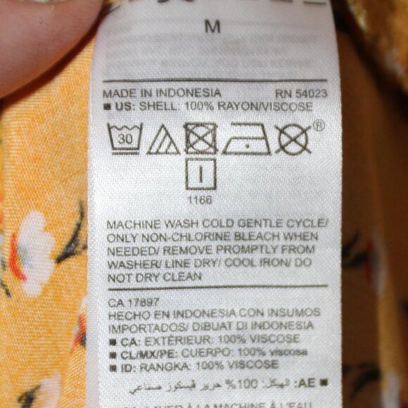 Old Navy Golden Yellow Floral Vertical Stripe Sleeveless Top - Picture 9 of 13